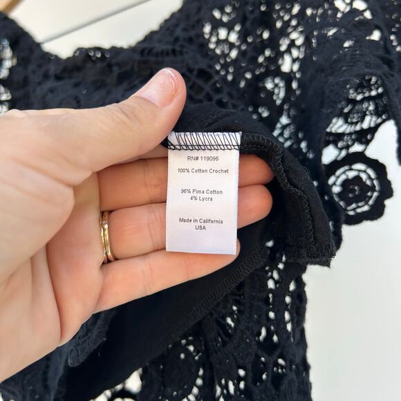 Vintage Y2K Nightcap Carmen Black Crochet Off The Shoulder Top Size Small - Picture 8 of 9